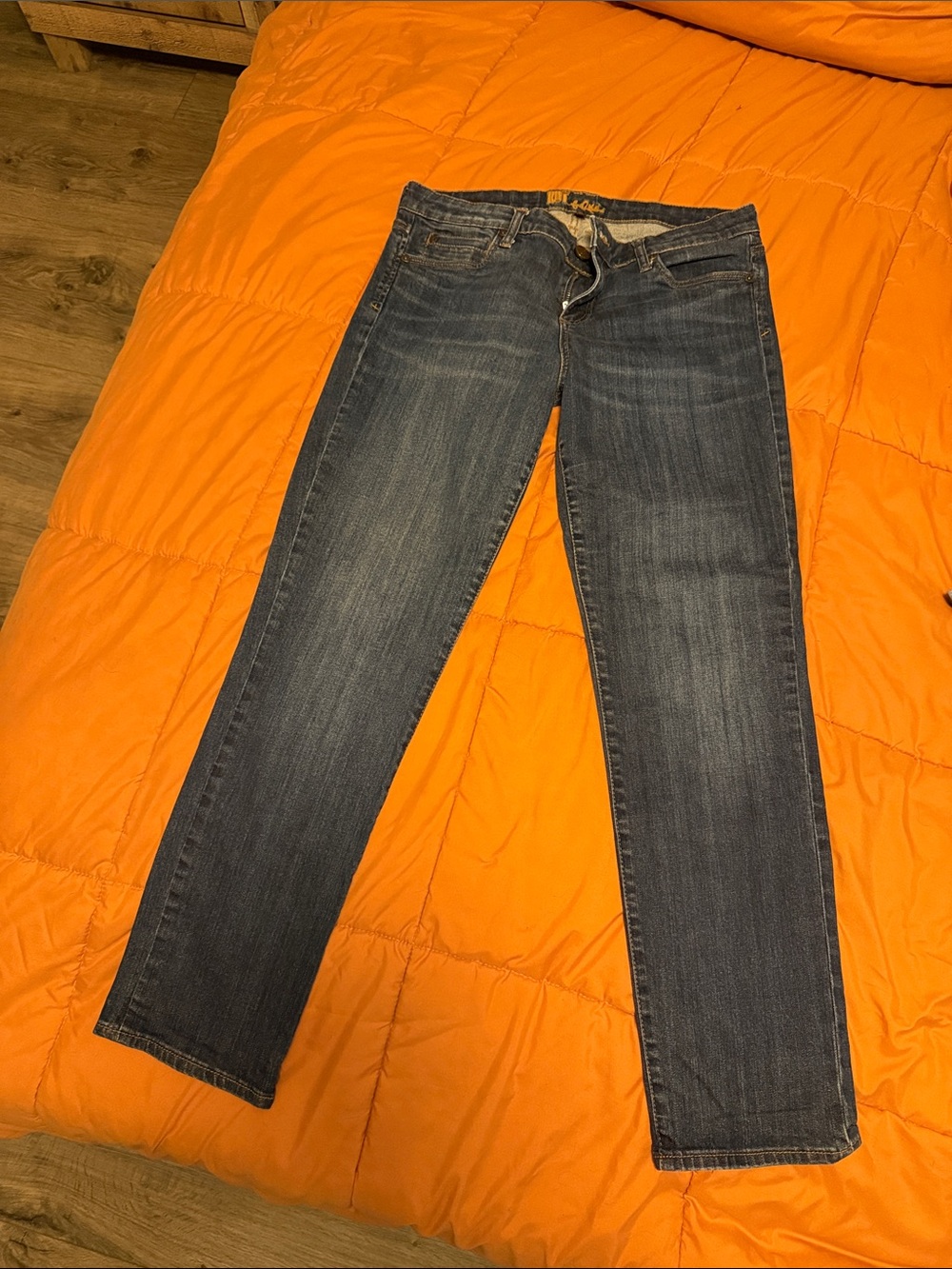Kut from the Kloth Women's Straight-Leg Jeans in Blue Wash